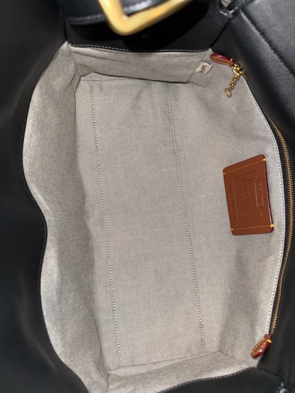 NWOT Coach Turnlock Haversack - black leather - Picture 9 of 9
